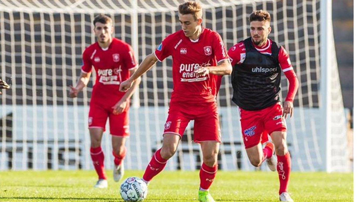 Oriol Busquets lo jugó casi todo con el Twente