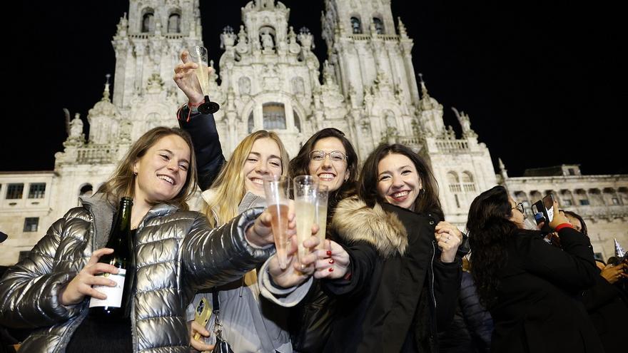 Santiago recibe el Año Nuevo por todo lo alto en el Obradoiro