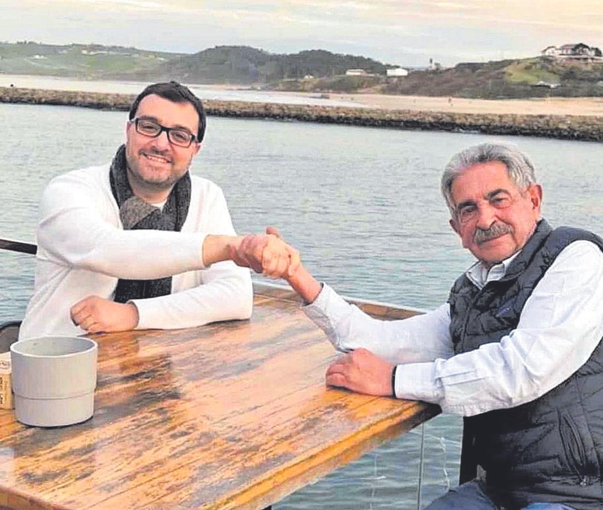 Adrián Barbón y Miguel Ángel Revilla en una foto de archivo en un encuentro pasado.