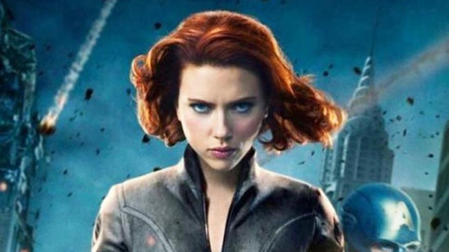 Scarlett Johansson es la VIuda negra.