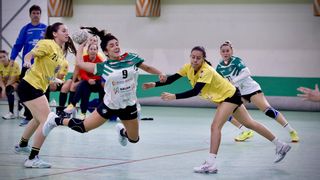 El Salma Adesal golea al Lanzarote Puerto El Carmen y mantiene La Fuensanta como un fortín