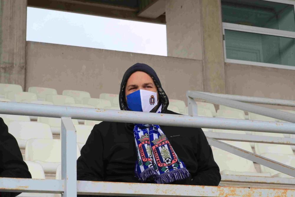 El Lorca Deportiva mejora su imagen pero cae goleado