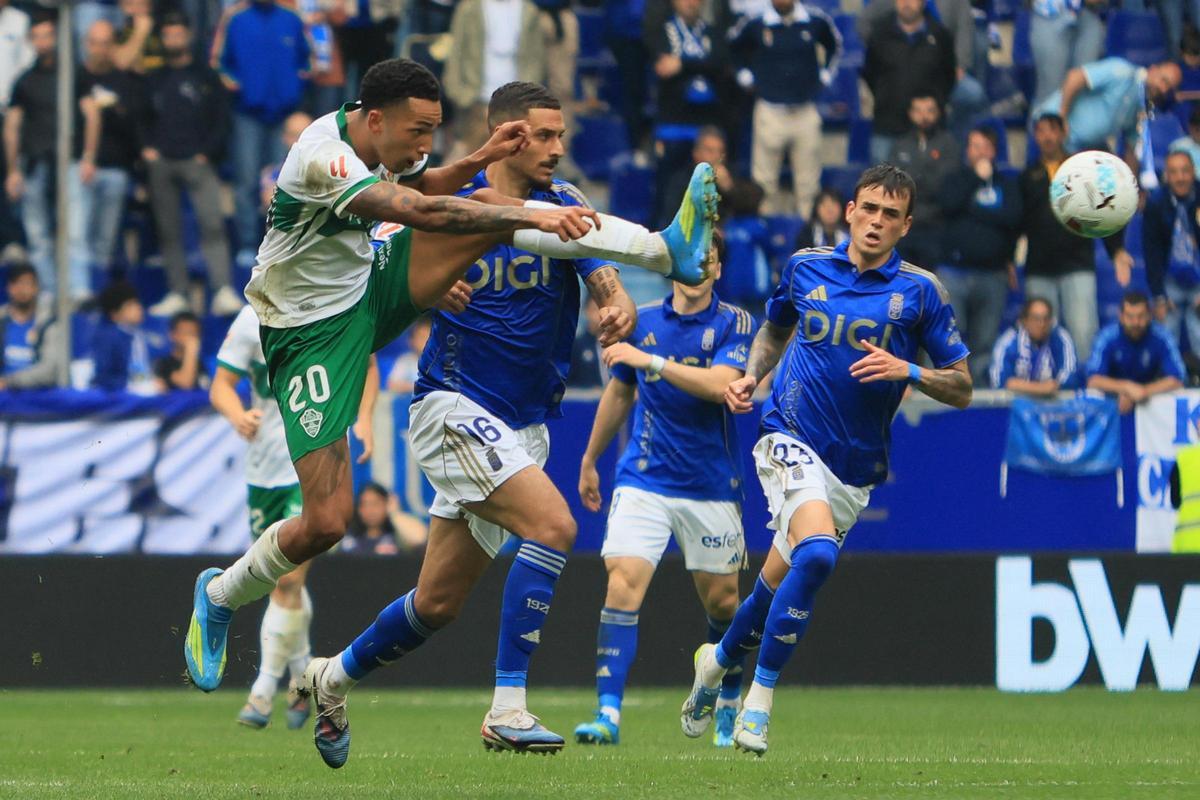 Real Oviedo - Elche CF, en imágenes