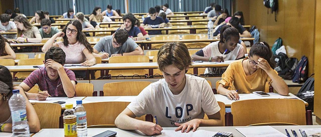 Examen de Selectivida el curso pasado en Alicante.