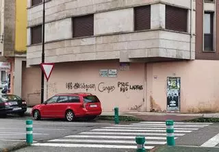 Aparecen, ahora, pintadas contra el gobierno cangués