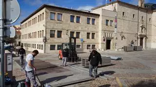 Arranca el montaje de la carpa para los pasos de Semana Santa de Zamora