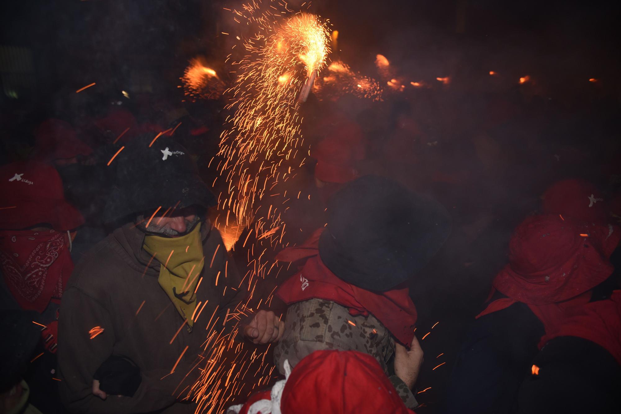 Troba't a les imatges del correfoc de Manresa