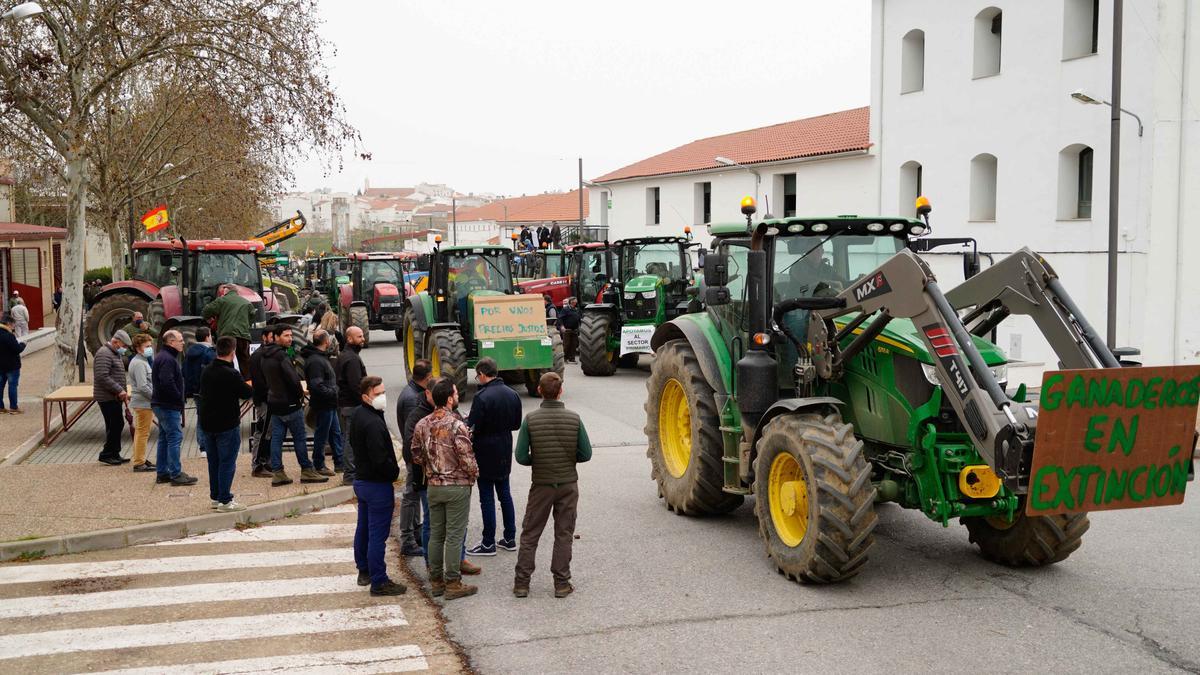 Nueva tractorada en Los Pedroches