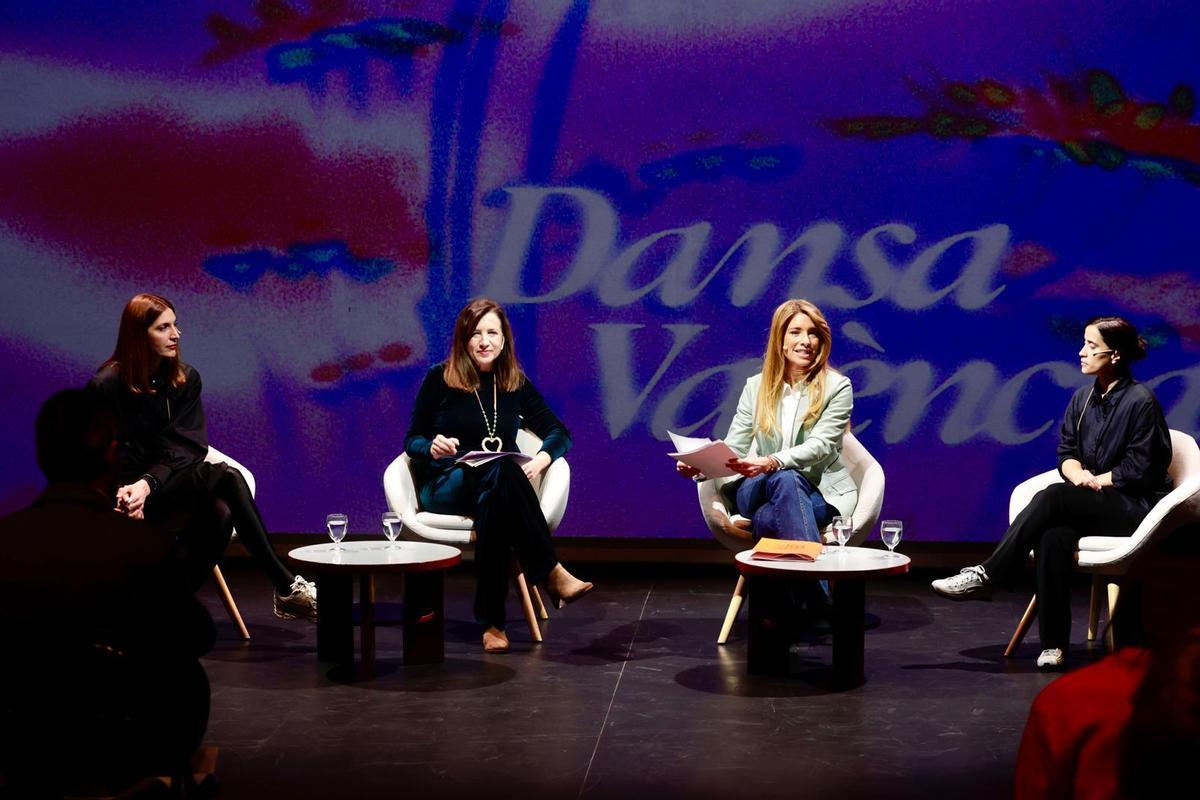 Meritxell Barberà, Marta Alonso, María José Mora y Júlia Zac.
