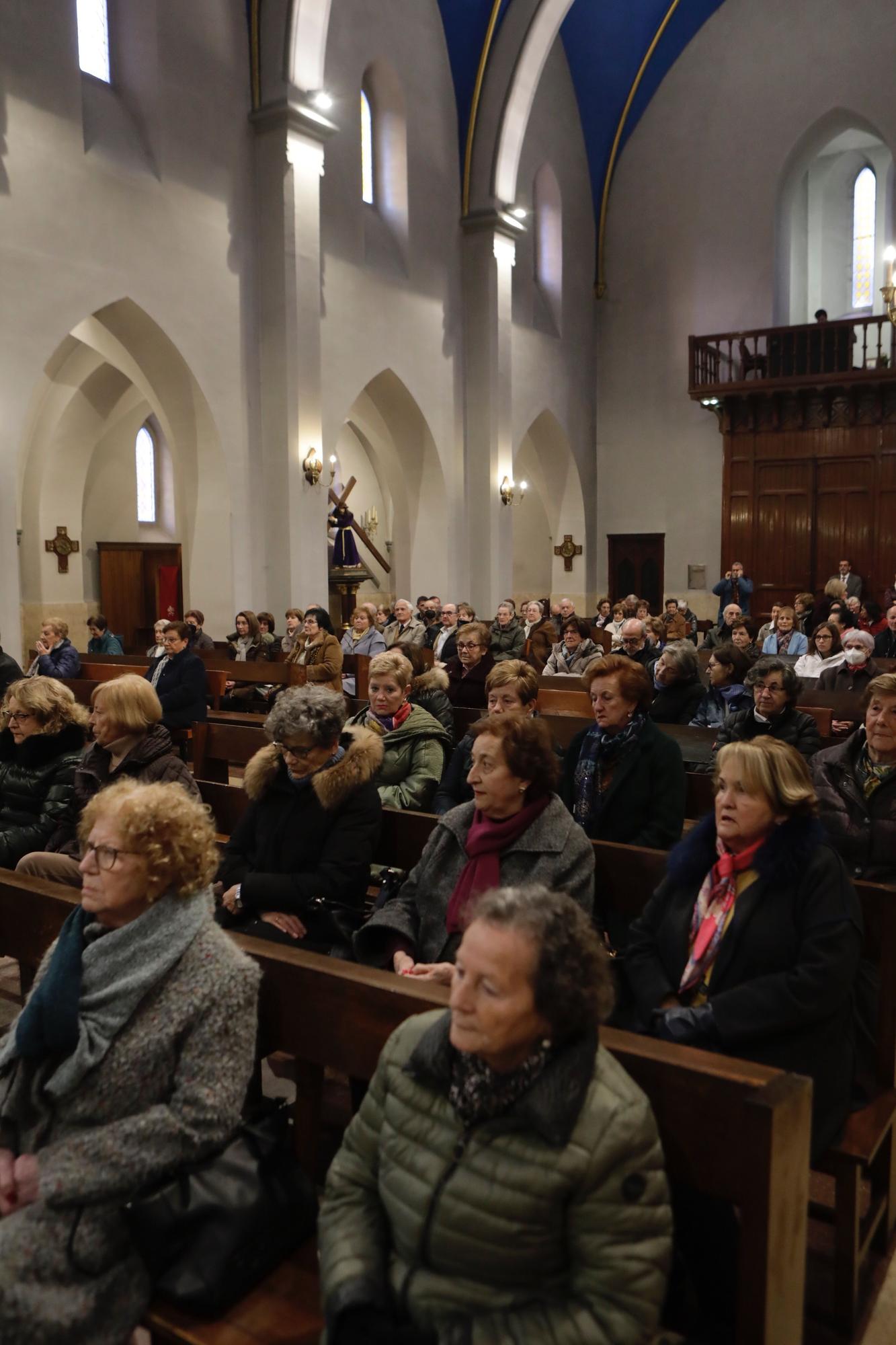 El funeral de "Don Manuel", Manuel Prieto, sacerdote en Laviana 36 años