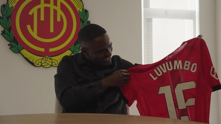 Llega Zito Luvumbo, nuevo fichaje del Mallorca: "Ortells me habló de la ambición que el equipo tiene conmigo"
