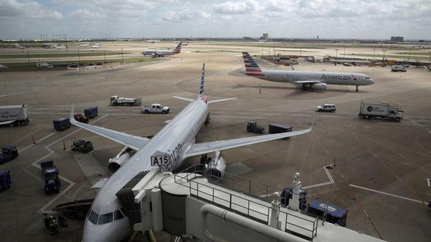 American Airlines suspende sus vuelos a Venezuela desde los EEUU