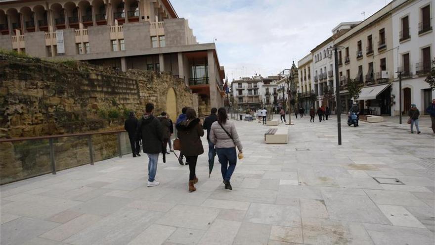 Ganemos propone abrir al tráfico solo para residentes de manera temporal la calle Capitulares