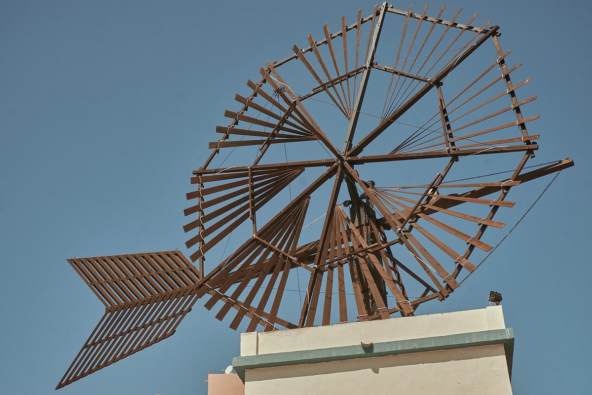 Un molino tradicional mallorquín restaurado por Miquel Ramis Bordoy en Sant Jordi.
