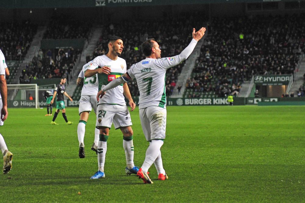 Las mejores fotografías del partido entre el Elche y el Racing de Santander