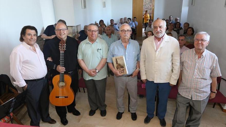 Alfredo Asensi presenta su libro sobre Julio Romero de Torres y Córdoba