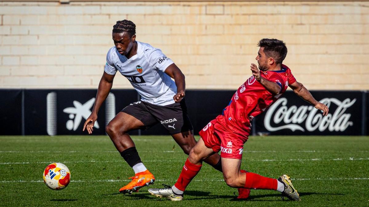 Una acció del València Mestalla-Olot