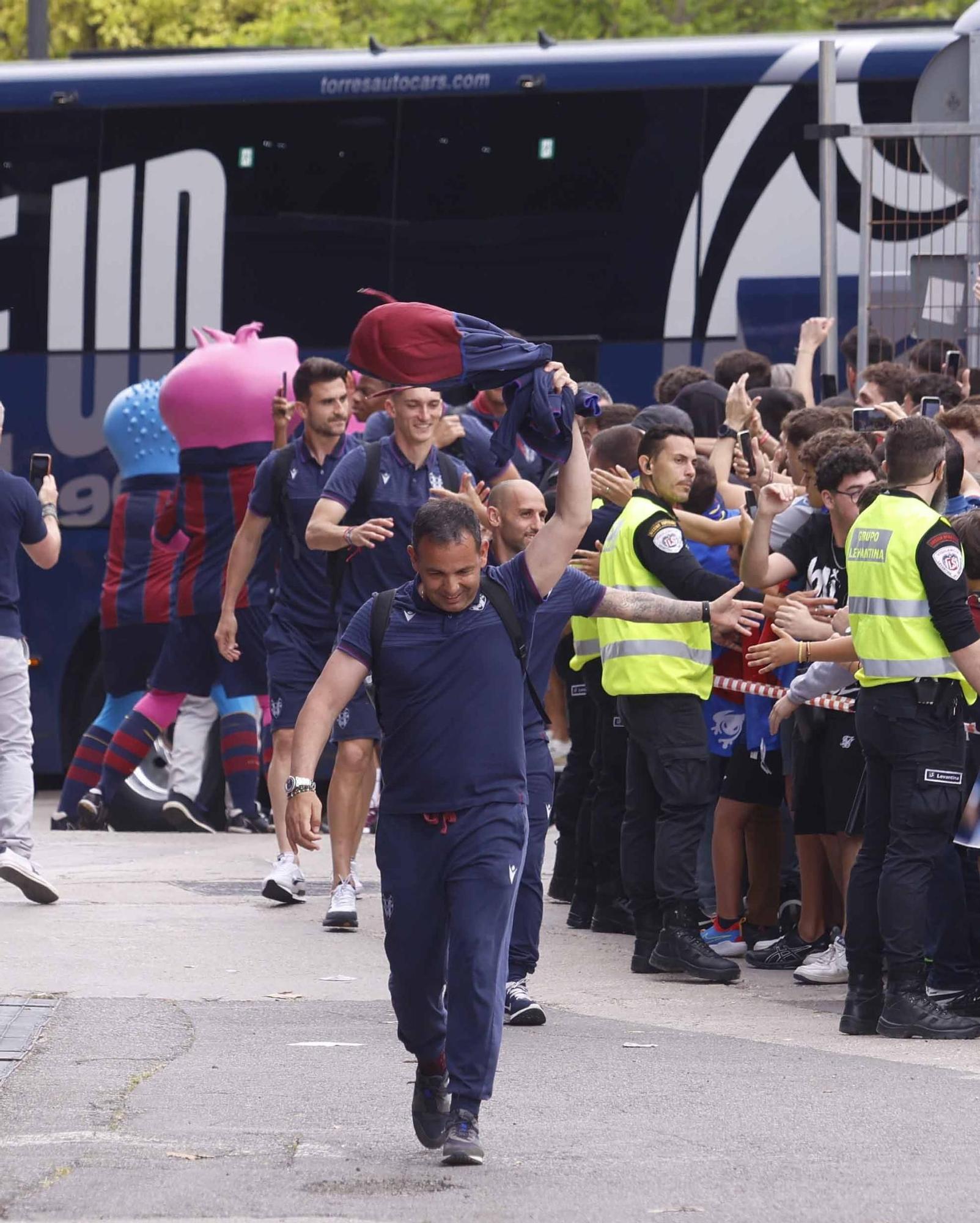 Así fue la emocionante recepción al Levante UD