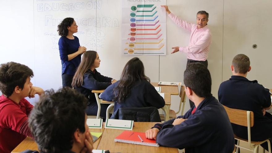 Finanzas para principiantes: la educación financiera llega a las aulas