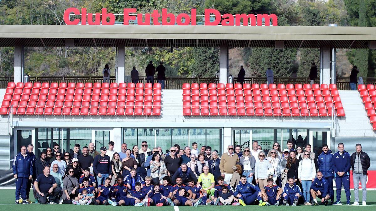 La expedición de la Comunitat Valenciana, con jugadores, técnicos, directivos y familiares.