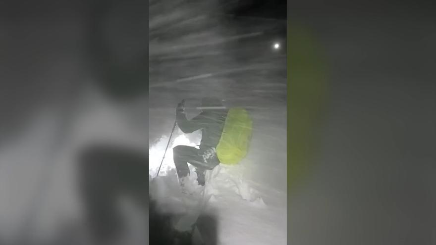 Encuentran en buen estado a los dos montañeros desaparecidos en la Sierra de Gredos