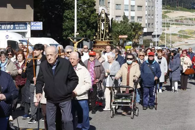 Primera procesión de la parroquia de San Francisco Javier en O Ventorrillo
