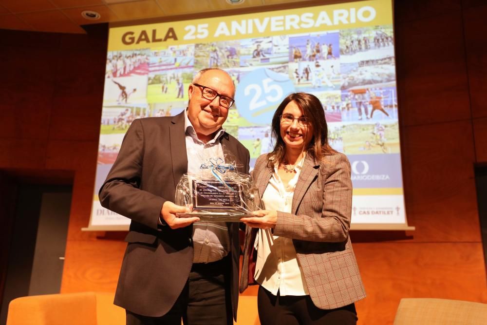 Diariodeporte celebra 25 años arropado por una nutrida representación del deporte pitiuso