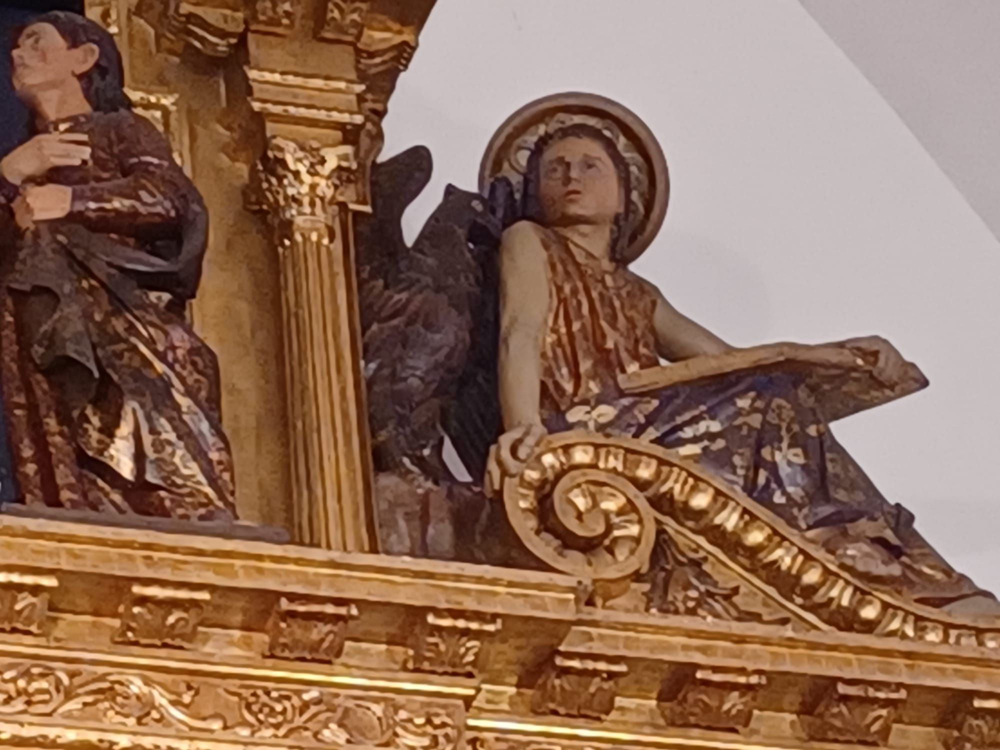 Así es, en detalle, el retablo que los Franco donaron a la iglesia de San Cucao