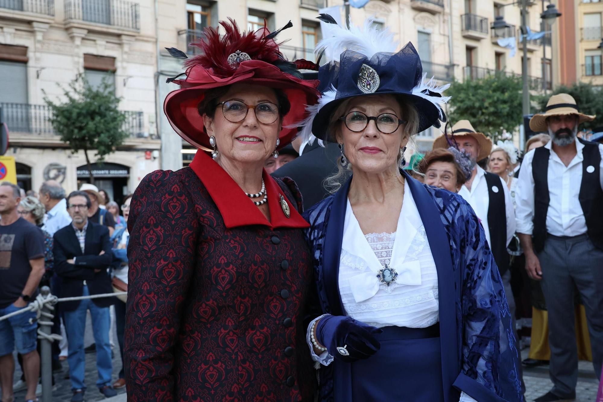 Inicio de la Feria Modernista de Alcoy 2025