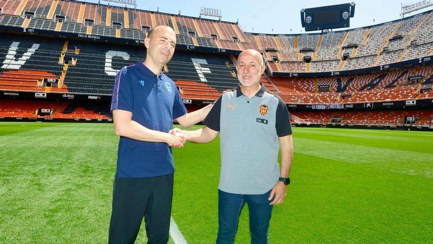 Buen ambiente antes del Derbi en Mestalla