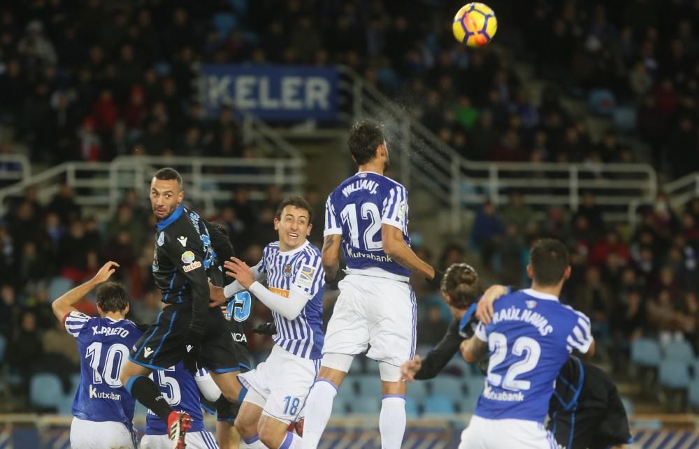 El Dépor sale goleado de Anoeta