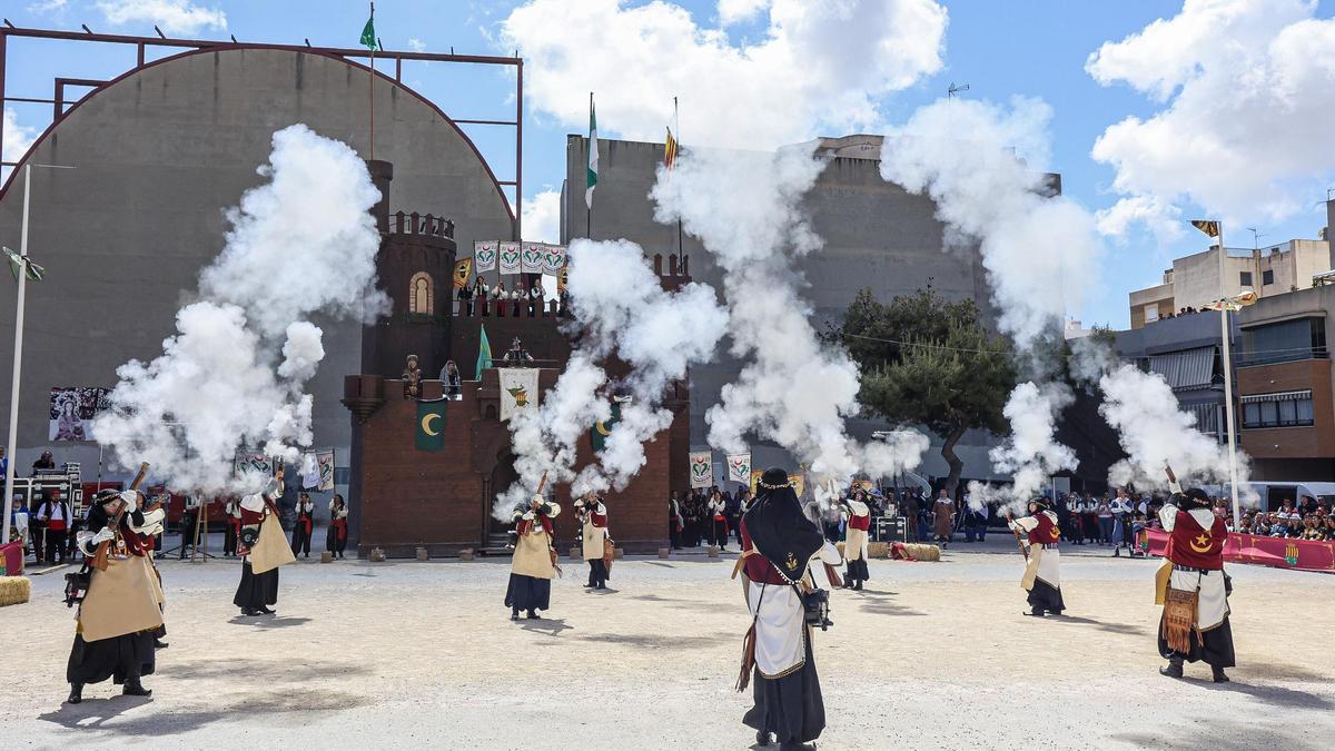 Embajada Cristiana, toma del castillo y batalla final en San Vicente del Raspeig