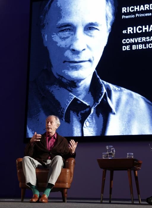 Encuentro de Richard Ford con clubs de lectores