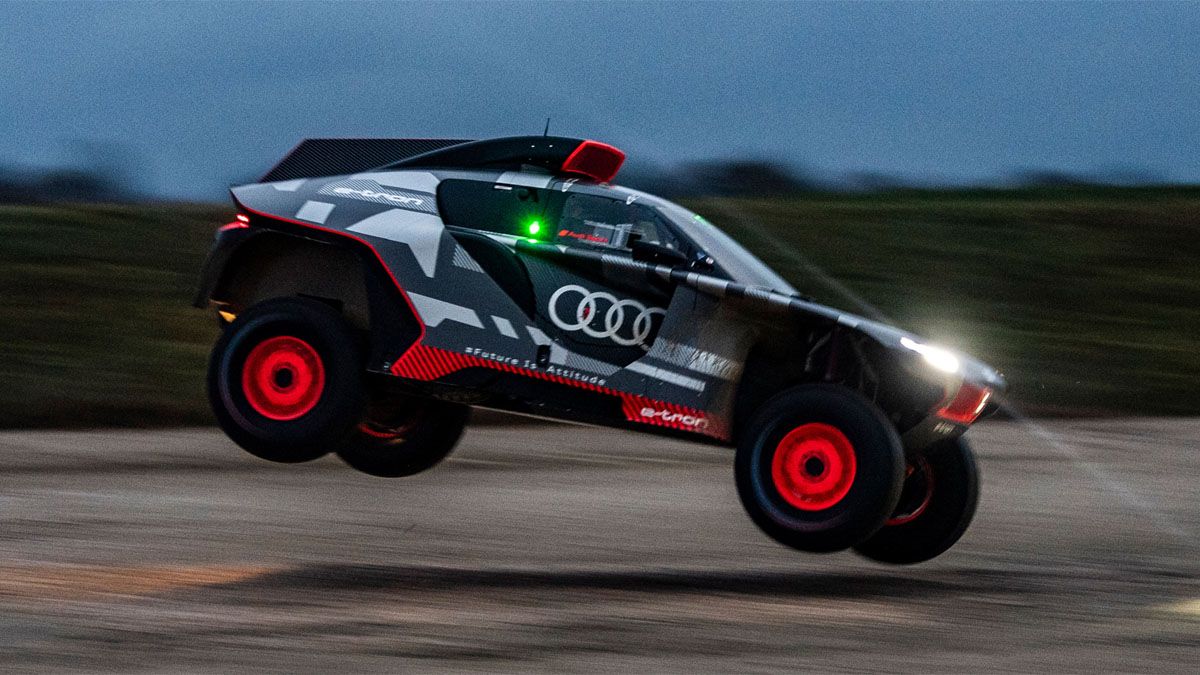 El Audi de Carlos Sainz para el Dakar 2022