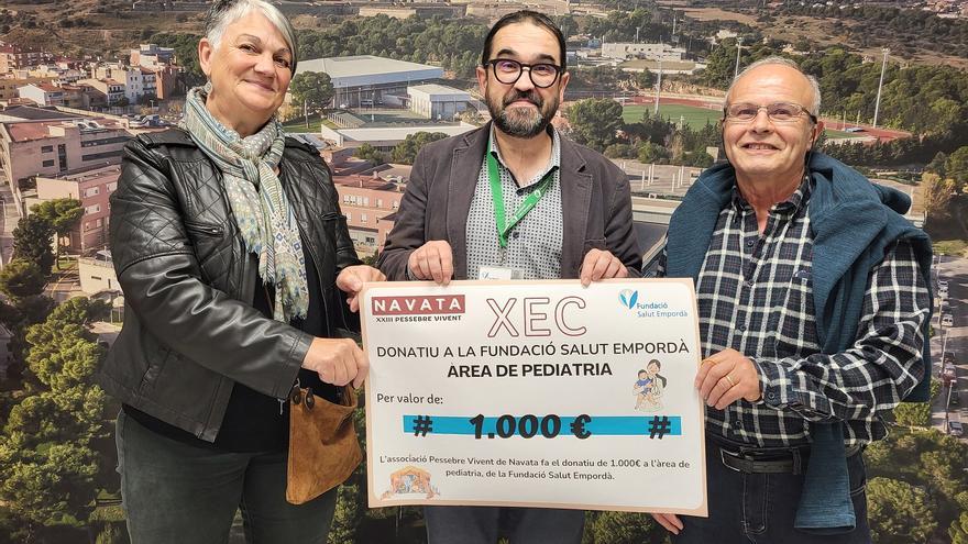 El Pessebre Vivent de Navata fa una donació per millorar Pediatria de l’Hospital de Figueres