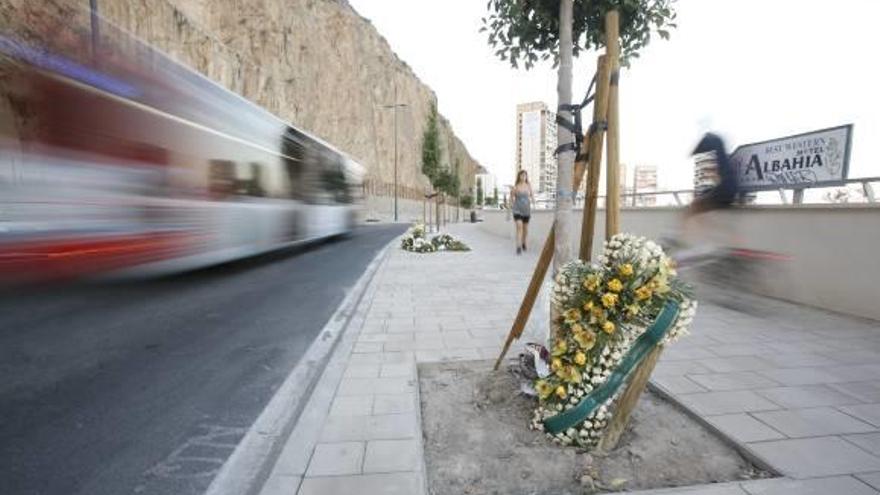 Un motorista muere en un accidente en Alicante