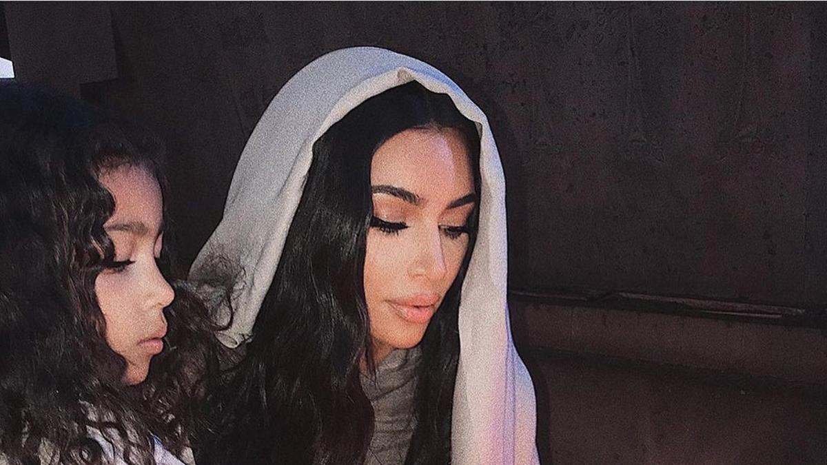 Kim Kardashian confiesa que se bautizó con sus hijos en Armenia
