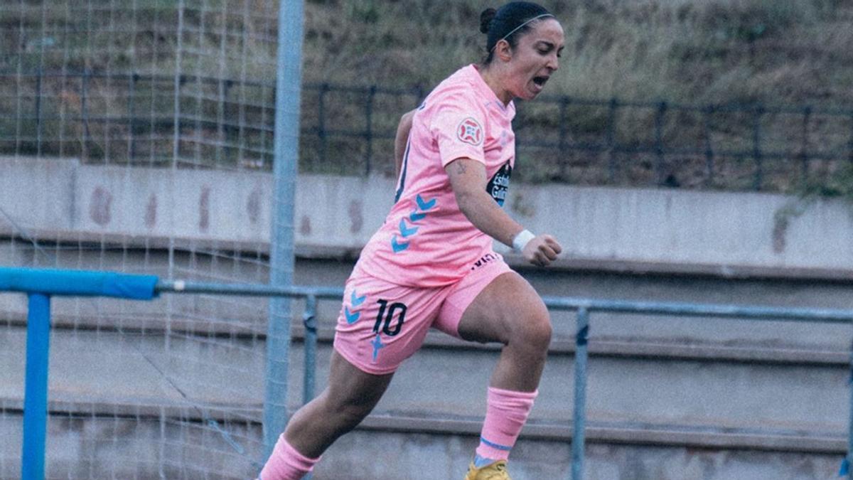 Tati Cruz celebra el gol de As Celta.