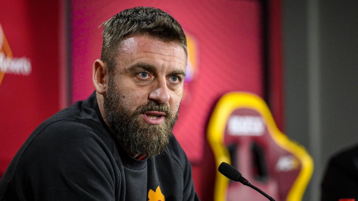 Daniele de Rossi, en rueda de prensa