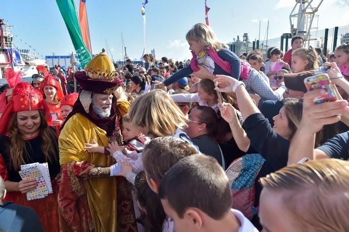 05-01-2020 LAS PALMAS DE GRAN CANARIA. Llegada de los Reyes Magos al Sanapú. Fotógrafo: ANDRES CRUZ  | 05/01/2020 | Fotógrafo: Andrés Cruz