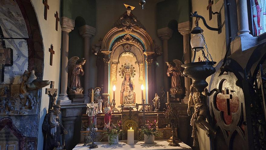 Nostra Senyora de Sarraís, a la capella