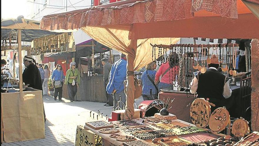 Torreblanca cautiva con la Passió y el Mercado Medieval