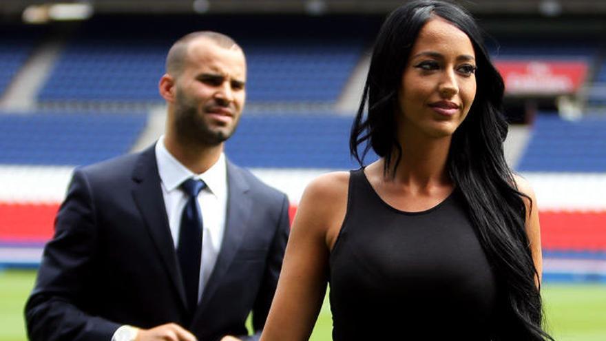 Aurah Ruiz y Jesé, en su presentación en el PSG.