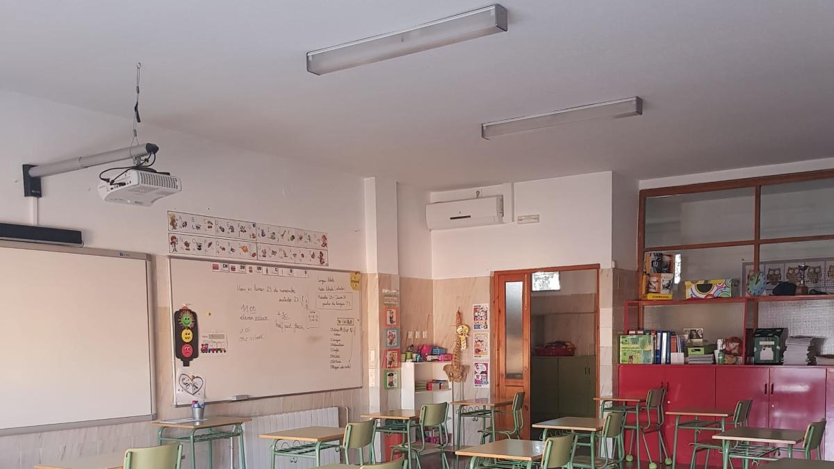 El colegio Cristo Crucificado de Cieza instala filtro HEPA en las aulas del centro