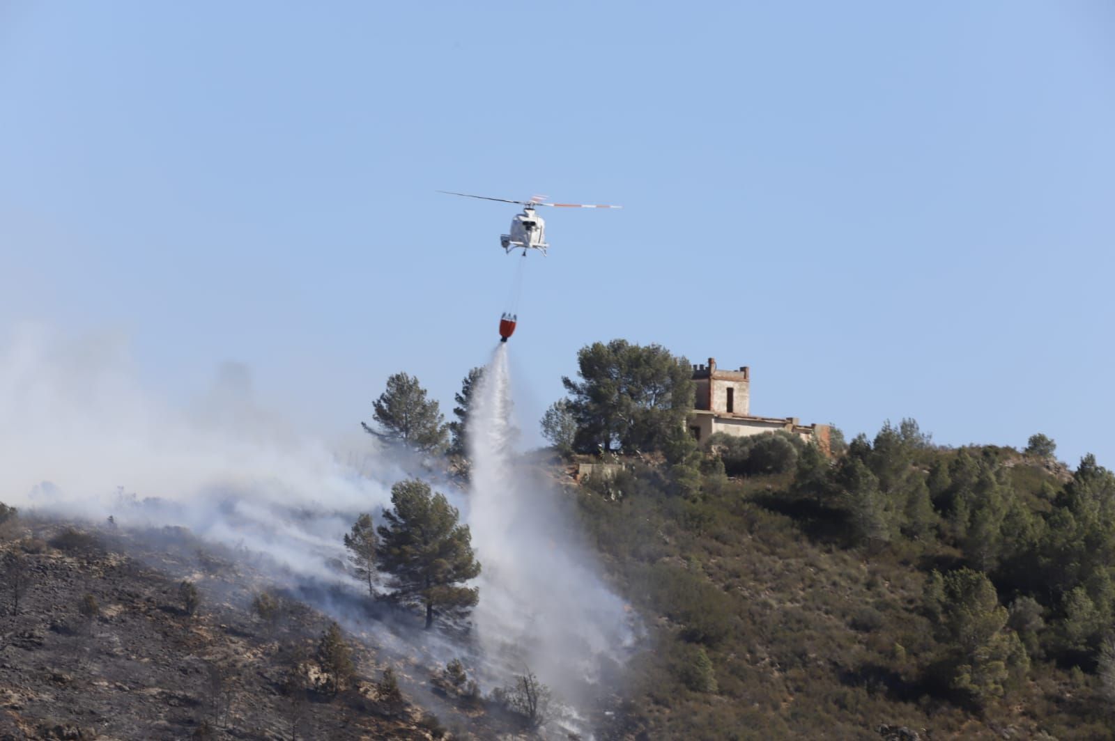 Las imágenes del incendio de Real