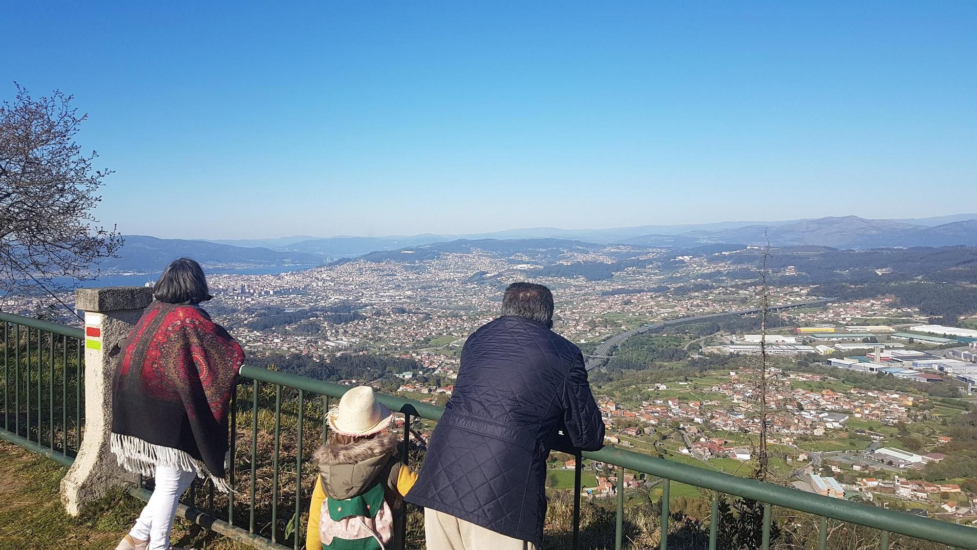 Un paseo por los montes Alba y Cepudo, dos de los mejores miradores de Vigo. / Alberto Blanco