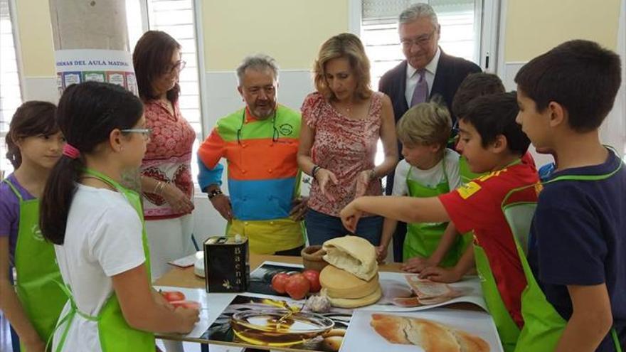 Taller de salmorejo en el CEIP Europa