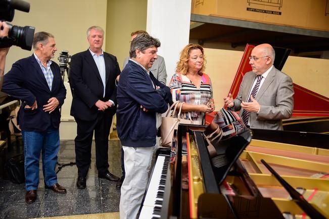 El presidente del Cabildo de Gran Canaria, ...