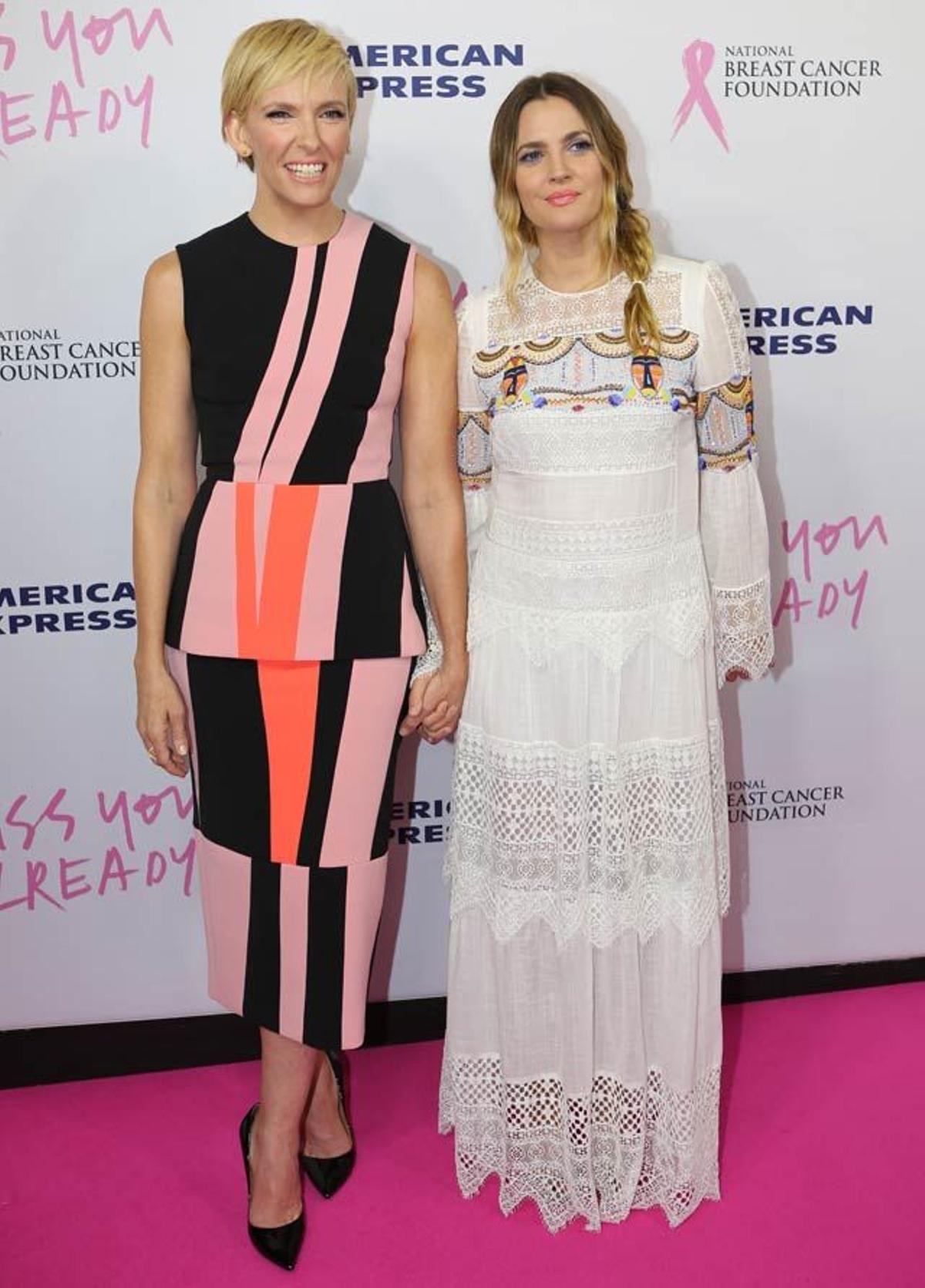 Toni Collette y Drew Barrymore, inseparables en el estreno de 'Miss you already' en Sídney