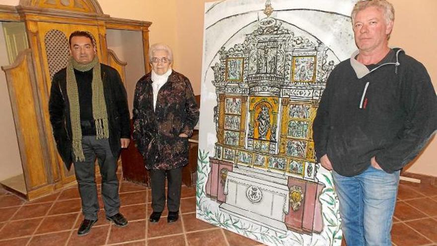 Per l&#039;esquerra, el rector de Salelles, Manuel López, la presidenta de l&#039;associació Pro Retaule, Rosa Fargas, 
i el president de l&#039;Associació de Veïns, Xavier Vilajoana, amb una rèplica pictòrica en petit de l&#039;escultura